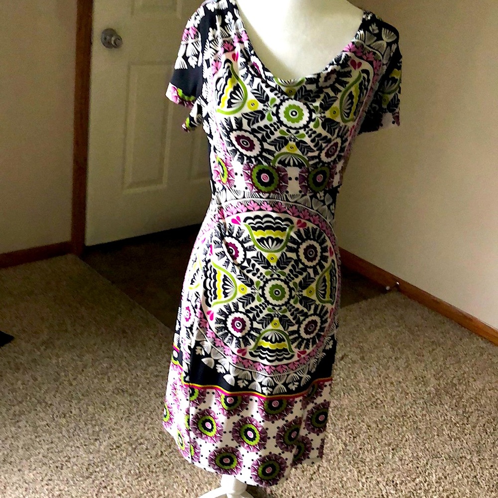 Avirate’ 70’s Look Retro Dress XS Form Fitting 😎